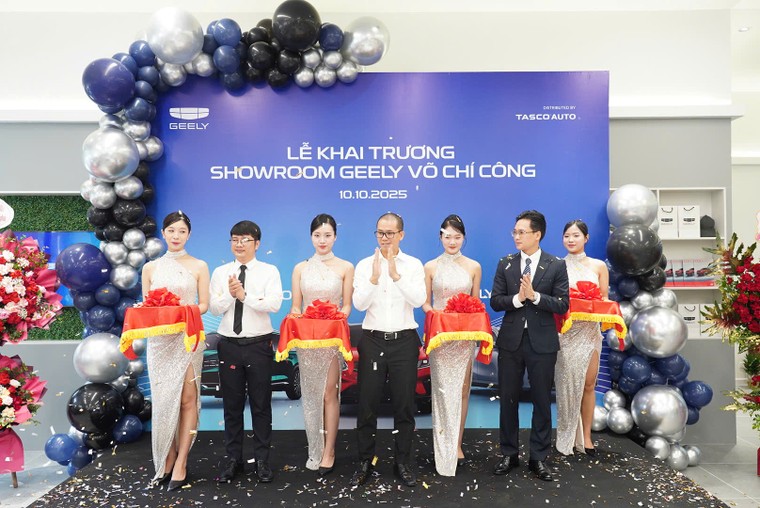Geely Việt Nam công bố bộ 3 ưu đãi trong tháng 10/2025 - sở hữu Coolray chỉ từ 499 triệu đồng ảnh 2