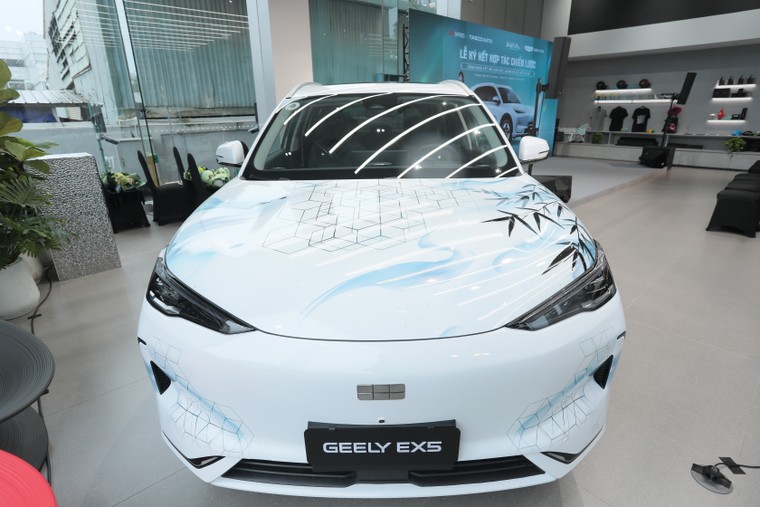 VNGGames và Tasco Auto ký kết hợp tác chiến lược – công bố ra mắt Game Nghịch Thủy Hàn và Geely trở thành nhà tài trợ chính thức ảnh 3