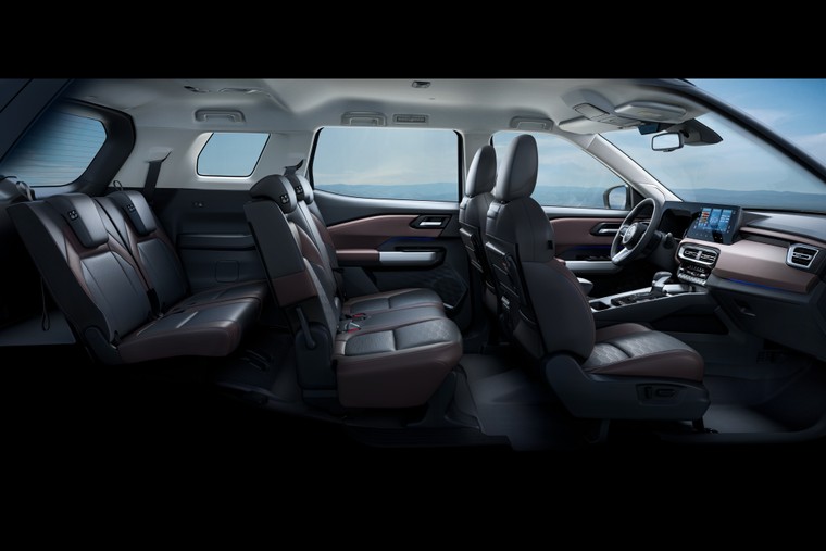 Mitsubishi Destinator chính thức ra mắt - Khởi sự vạn điểm đến ảnh 7