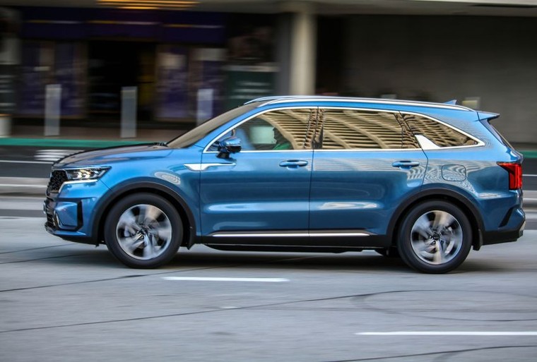 Kia Sorento 2021 lộ diện hoàn toàn trước ngày ra mắt ảnh 2