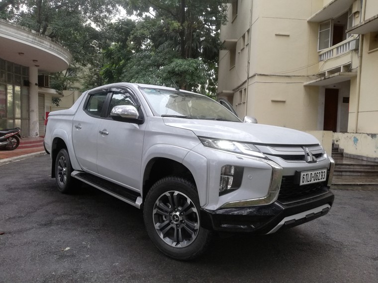 Đánh giá Mitsubishi Triton 2020 ảnh 1
