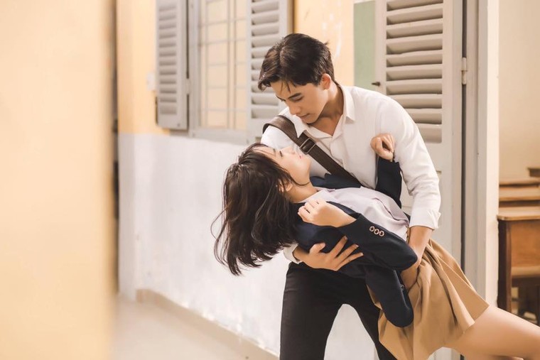 Nam chính trong MV triệu views của Hương Tràm “đốn tim” người hâm mộ ảnh 2