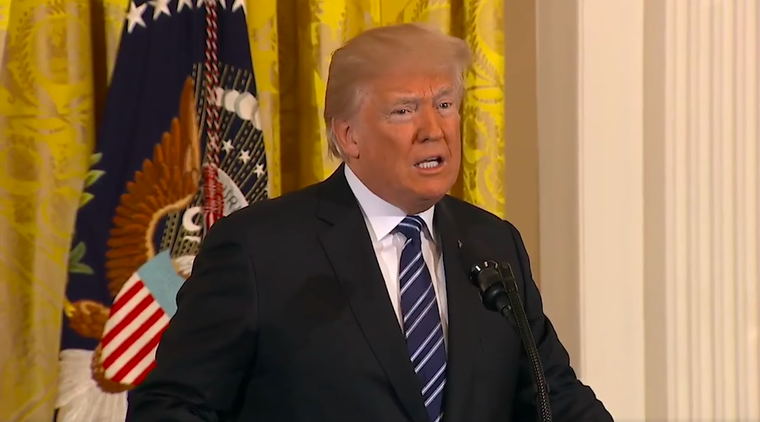 Tổng thống Trump: Xả súng hàng loạt đã diễn ra quá lâu trên đất Mỹ ảnh 1