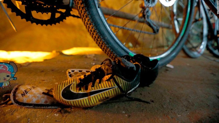 Thái Lan: 12 cầu thủ nhí cùng huấn luyện viên mất tích đã được tìm thấy ảnh 1