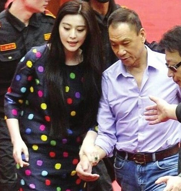 Pham Bang Bang - 22 nam be boi con roi, thu doan va giat chong hinh anh 4