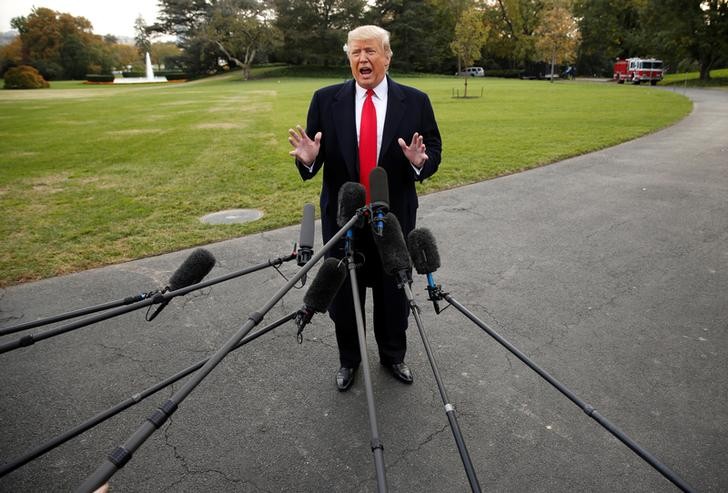 Ông Trump cứng rắn với vấn đề biên giới Mexico, đe doạ gửi thêm 15.000 quân ảnh 1