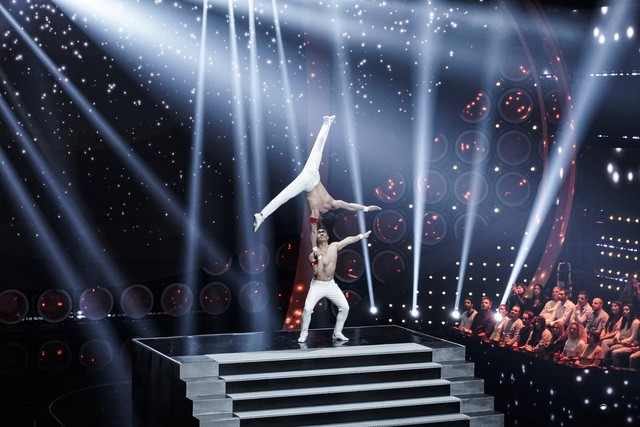 Quốc Cơ - Quốc Nghiệp lập kỷ lục thế giới mới ở Italy