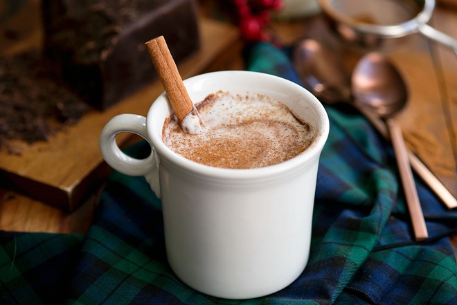 Do uong giup ban chim vao giac ngu de dang hinh anh 6