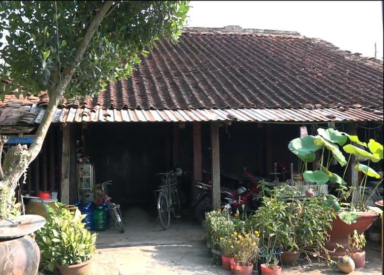 Thi hài hơn 50 năm vẫn như đang ngủ trong ngôi nhà ở miền Tây