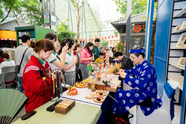 Giao lưu sách và văn hóa đọc Việt Nam - Trung Quốc ảnh 4