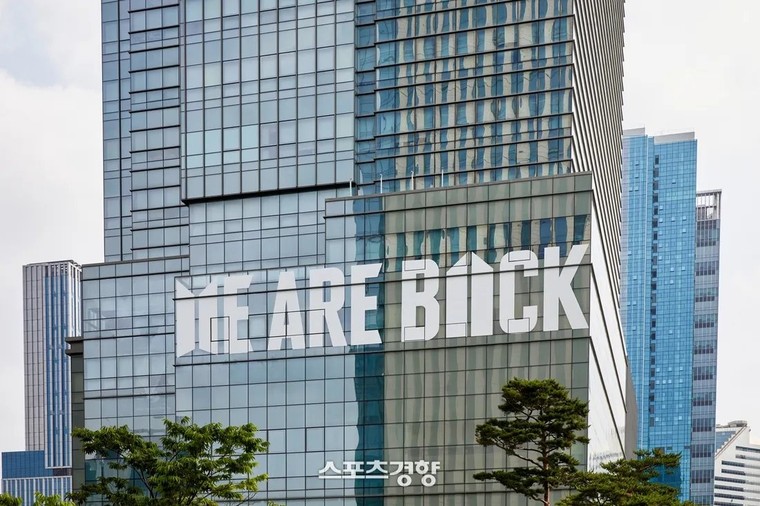 Sự trở lại đầy đủ của BTS: Bước ngoặt tạo dựng hệ sinh thái mới cho K-Pop ảnh 1