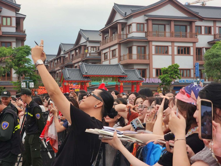 Ưu đãi cực hời chờ “Gai con” tại Ocean City ảnh 2