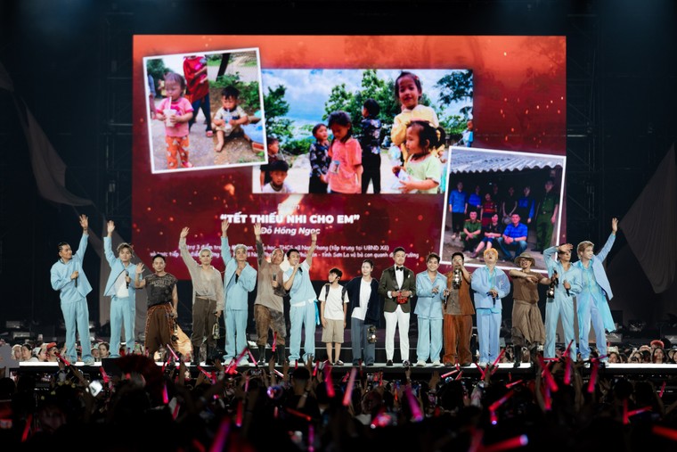 Concert “Anh trai vượt ngàn chông gai” Day 5: Bùng cháy giữa “chảo lửa” cảm xúc ảnh 9