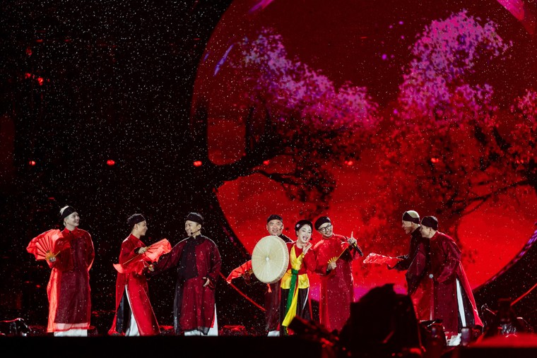 Day 6 concert “Anh trai vượt ngàn chông gai”: Cơn mưa tạo nên kỳ tích cảm xúc ảnh 3