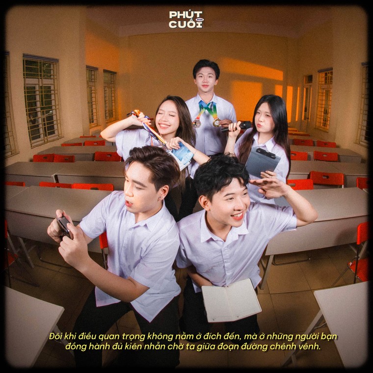 Bộ ảnh “Golden Hour”: Nhìn lại một hành trình rực rỡ ảnh 3