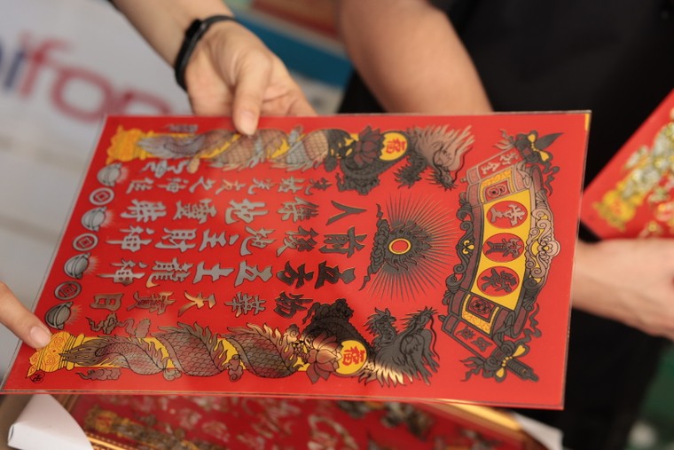 Tranh kiếng Nam Bộ dưới góc nhìn mới của người trẻ ảnh 4