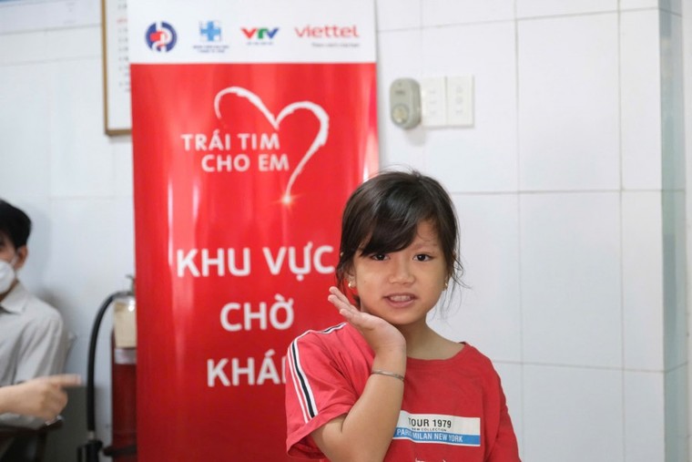 Viettel lần đầu công bố báo cáo phát triển bền vững - Dấu mốc hướng tới tương lai xanh trong kỷ nguyên số ảnh 1