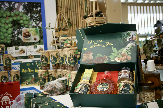 Đặc sắc những sản phẩm vùng cao từ đồng bào Tây Bắc tại Hội chợ Mùa Thu ảnh 3