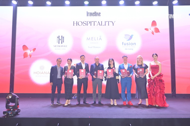 HOTLIST 2025 “Hành trình từ Mầm đến Gạo”: Câu chuyện của sự bền bỉ và chuyển hóa ảnh 1