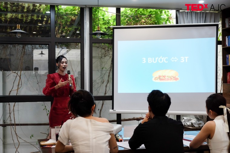 Nam sinh Học viện Ngoại giao giành giải quán quân cuộc thi học thuật TEDxAJC ảnh 2