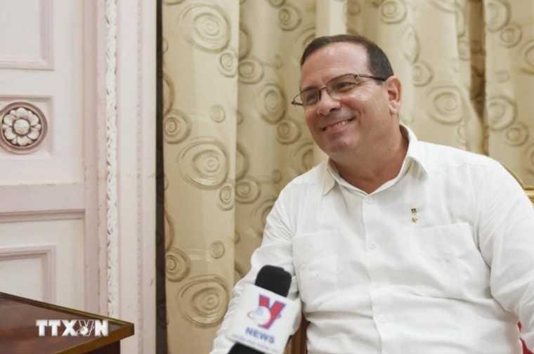 Đưa quan hệ chính trị song phương Việt Nam-Cuba lên một tầm cao mới ảnh 1