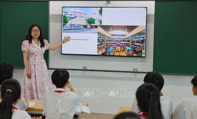 Ngành giáo dục Thủ đô vươn mình, đổi mới toàn diện ảnh 1