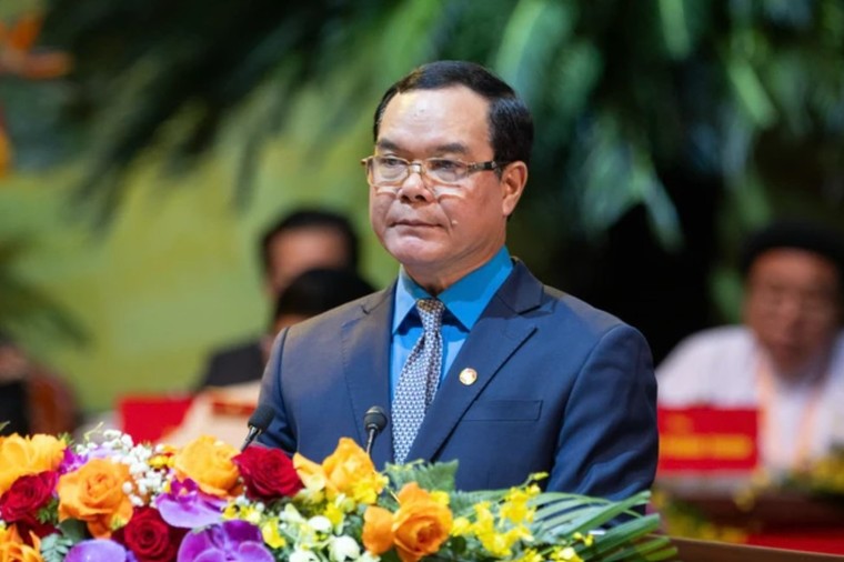 Ông Đỗ Văn Chiến tiếp tục giữ chức Chủ tịch Mặt trận Tổ quốc Việt Nam khóa X ảnh 1