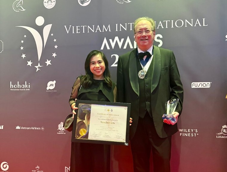 Dự án quảng bá văn hóa TOUCHER ARTS nhận được giải thưởng quốc tế Vietnam International Awards tại London ảnh 2