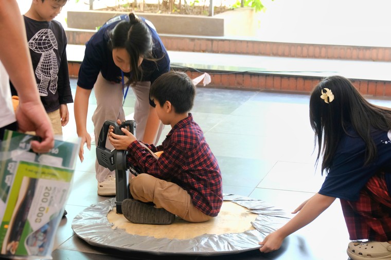 Khám phá hành trình phát triển rực rỡ của khoa học cùng Amsers tại Science Tornado 2024 ảnh 3