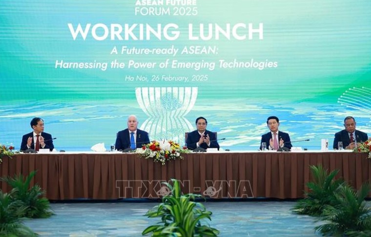 Thủ tướng dự tọa đàm ASEAN đón đầu tương lai, làm chủ công nghệ mới nổi ảnh 1