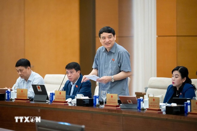 Ủy ban Thường vụ Quốc hội cho ý kiến về cải cách tiền lương, điều chỉnh lương hưu ảnh 2