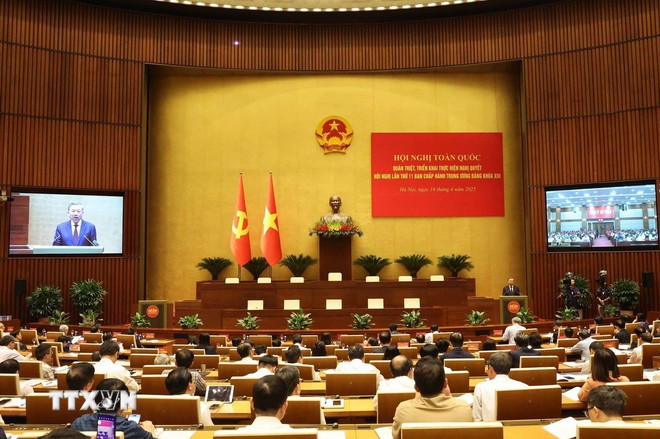 Xây dựng tổ chức Đảng, chính quyền các cấp gần dân, sát dân, quản trị hiện đại ảnh 1