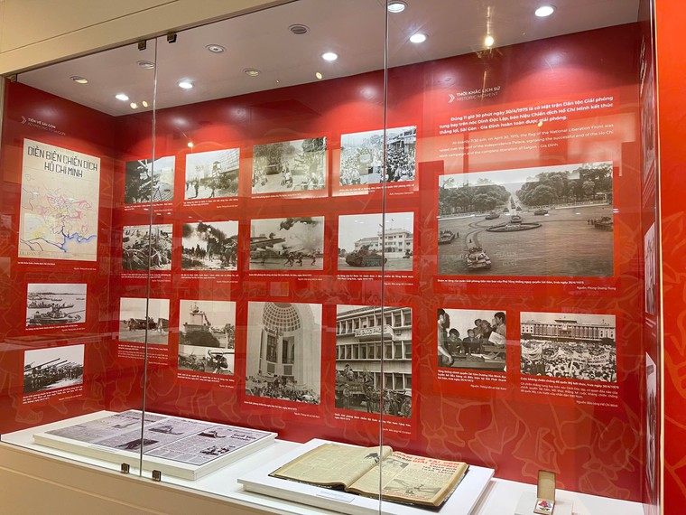 Khai mạc trưng bày chuyên đề “Đất nước trọn niềm vui” ảnh 7