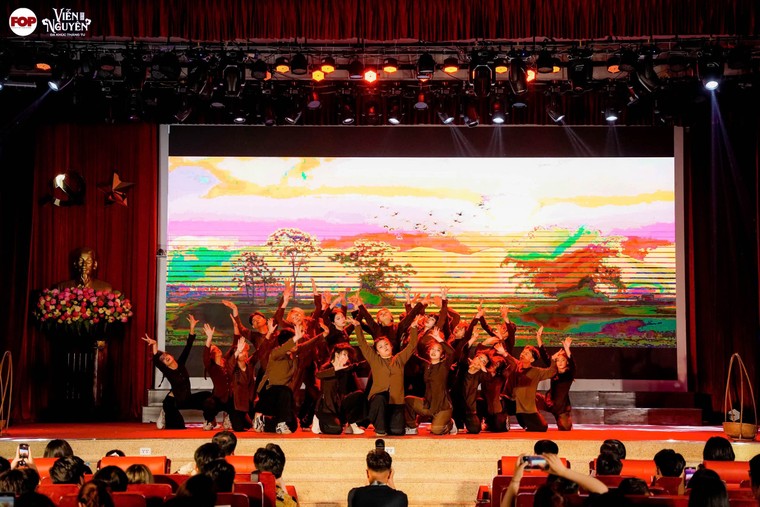 Viễn Nguyên 2025: Đại nhạc hội tôn vinh văn hóa và lịch sử dân tộc ảnh 5