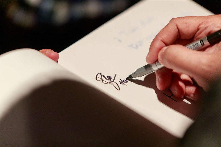 "Hà Nội ơi", một cuốn sách đặc biệt và đầy cảm xúc ảnh 3