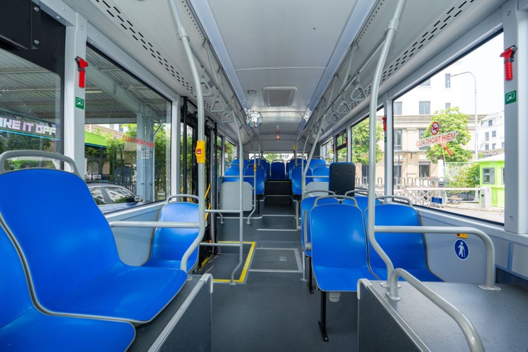 VinBus khai trương tuyến buýt điện 43 - Kết nối nội thành với Đông Anh ảnh 2