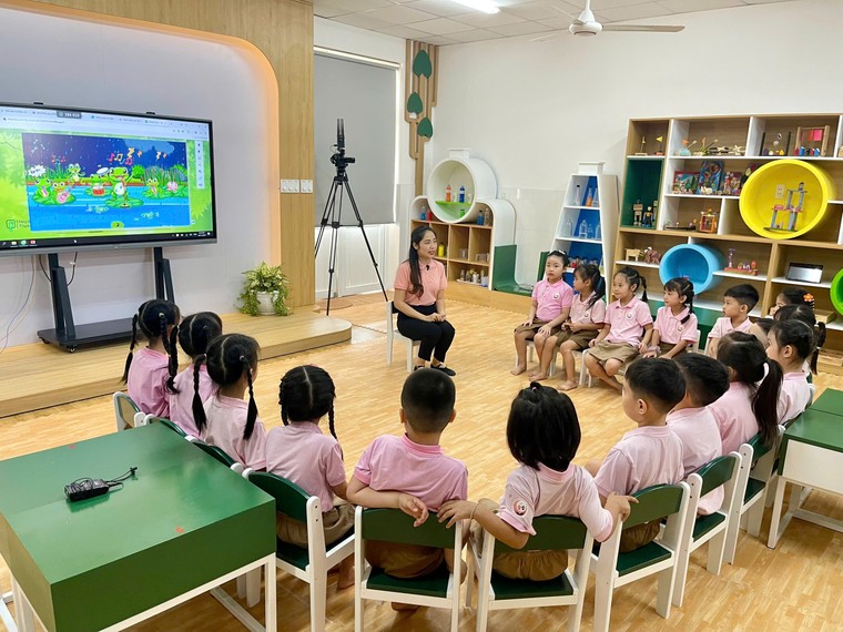 Khi tri thức chỉ cách nhau một cú “nhấp chuột” ảnh 1