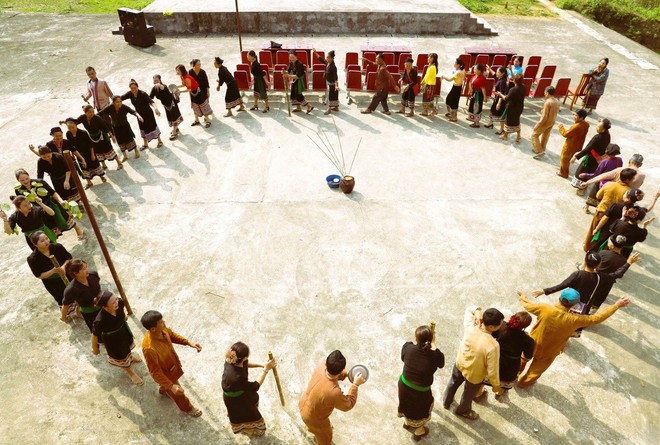 Lễ đón tiếng sấm đầu năm của dân tộc Ơ Đu ở Nghệ An độc lạ như thế nào? ảnh 3