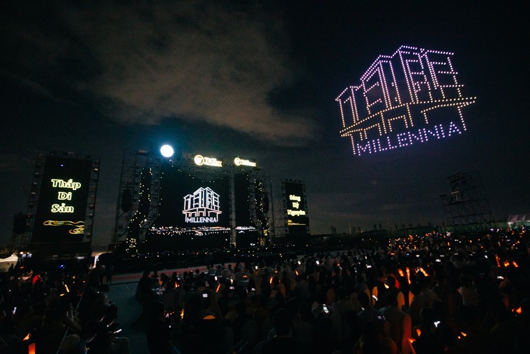 Chiêm ngưỡng 1.000 drone tỏa sáng trên bầu trời đêm Thành phố Thiên niên kỷ T&T City Millennia ảnh 6