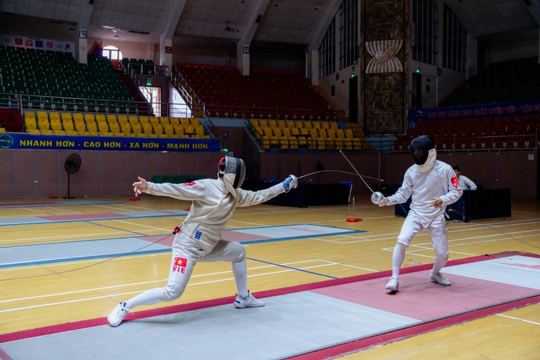 Đấu kiếm – Rèn luyện trí tuệ, bản lĩnh và tinh thần quyết đoán cho thế hệ trẻ ảnh 3