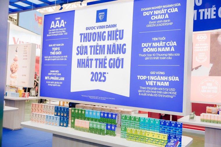 Không gian trưng bày và trải nghiệm của Vinamilk hút khách tại Triển lãm thành tựu đất nước 80 năm ảnh 1