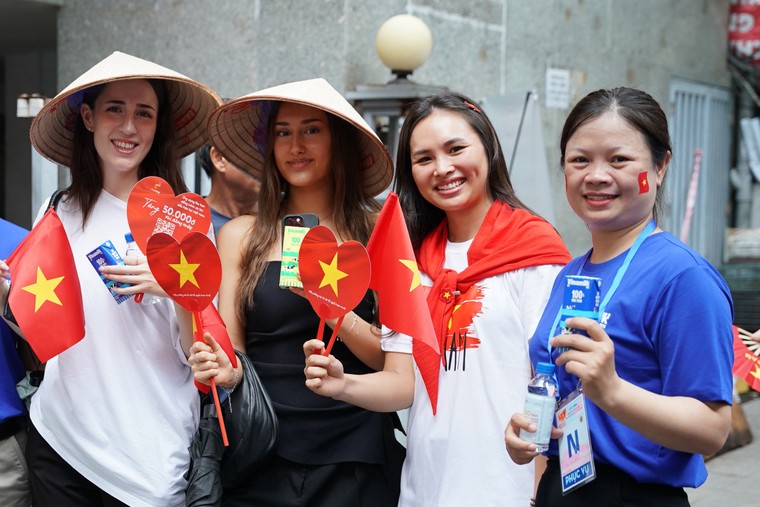 Gần 1 triệu sản phẩm Vinamilk tiếp sức cho đại lễ kỷ niệm 80 năm Quốc khánh 2/9 ảnh 10