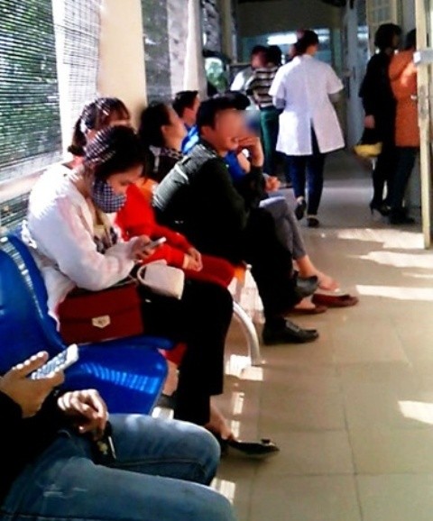 Đau đớn cô gái với cuộc đời rẻ rúng bên gã người yêu bệnh hoạn ảnh 1