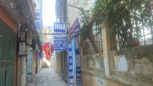 Valentine: 'Cháy' nhà nghỉ, thuốc tránh thai, bao cao su ảnh 1