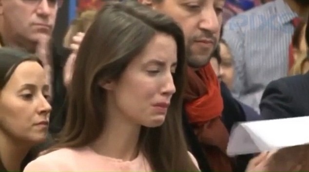 Phẫn nộ clip cô giáo xé bài tập và ‘hét’ vào mặt học sinh ảnh 2