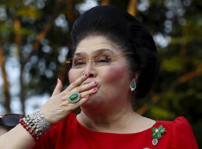 Chiêm ngưỡng bộ trang sức 'khủng' của vợ nhà độc tài Philippines ảnh 1