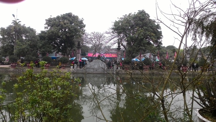 Khai ấn Đền Trần: Chưa phát ấn đã phải chen nhau ảnh 2