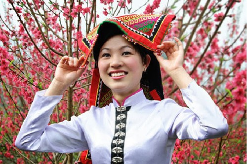 Ý nghĩa của chiếc khăn Piêu - biểu tượng tín ngưỡng người Thái ảnh 2