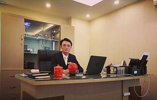 'Người tố tham nhũng' bị bắt qua góc nhìn pháp lý ảnh 1