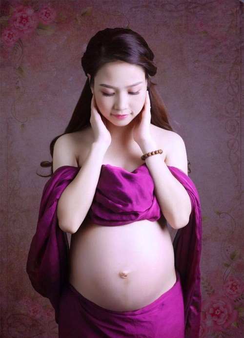 Kỳ diệu: Chị em sinh đôi cùng chuyển dạ một ngày ảnh 10